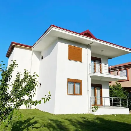 Апартаменты Guney Homes *