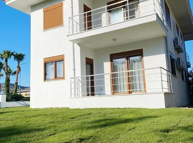 Guney Homes * קמר